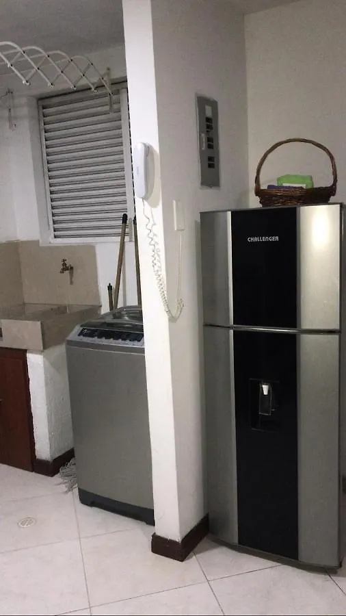 Hermoso Apartamento En La Floresta - Μεντεγίν