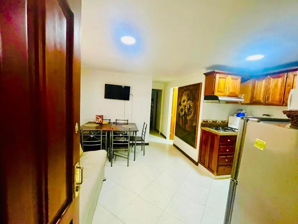 Διαμέρισμα Hermoso Apartamento En La Floresta - Μεντεγίν